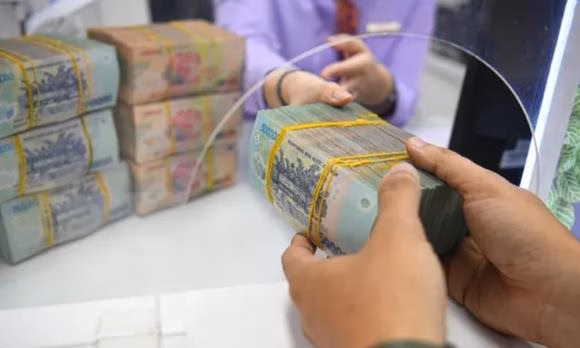 Lãi suất tiết kiệm Gửi tiết kiệm 100 triệu đồng