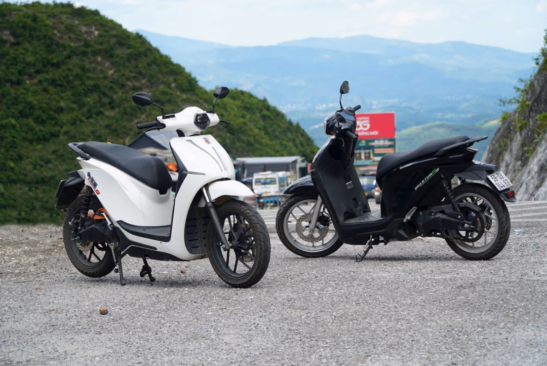 Xe máy điện Việt Nam chinh phục đèo núi dài 70 km bằng một lần sạc