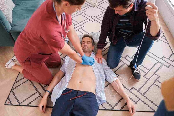 Bấm đúng một huyệt đạo giúp hồi phục sau cơn ngừng tim? - Ảnh 3.