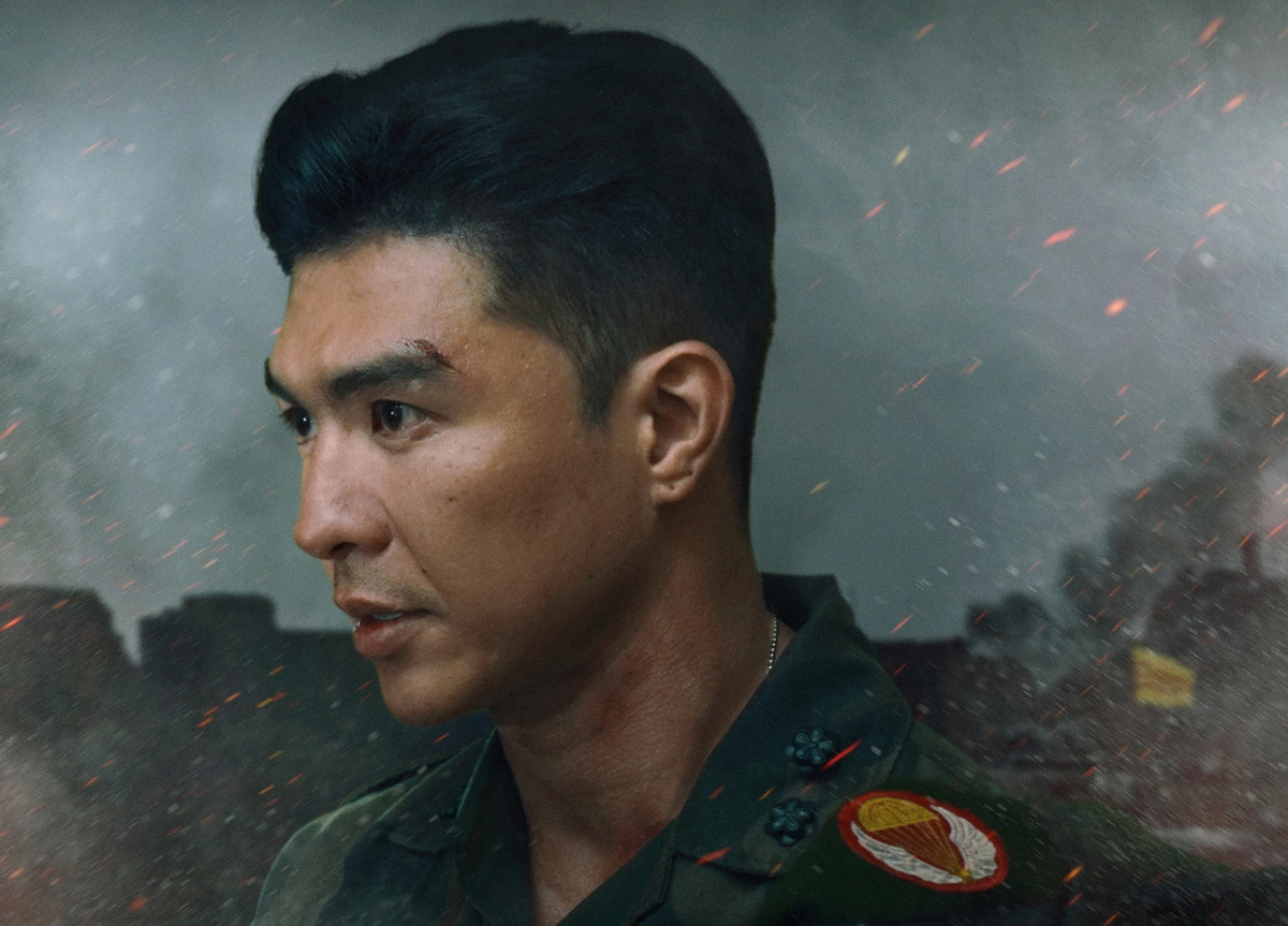 Công bố lineup diễn viên Mưa Đỏ – phim cách mạng đáng mong đợi Steven Nguyễn đóng vai Quang - người lính của chính quyền Sài Gòn. Nhân vật có nhiều màn giao chiến gay cấn với các chiến sĩ của Tiểu đội 1.