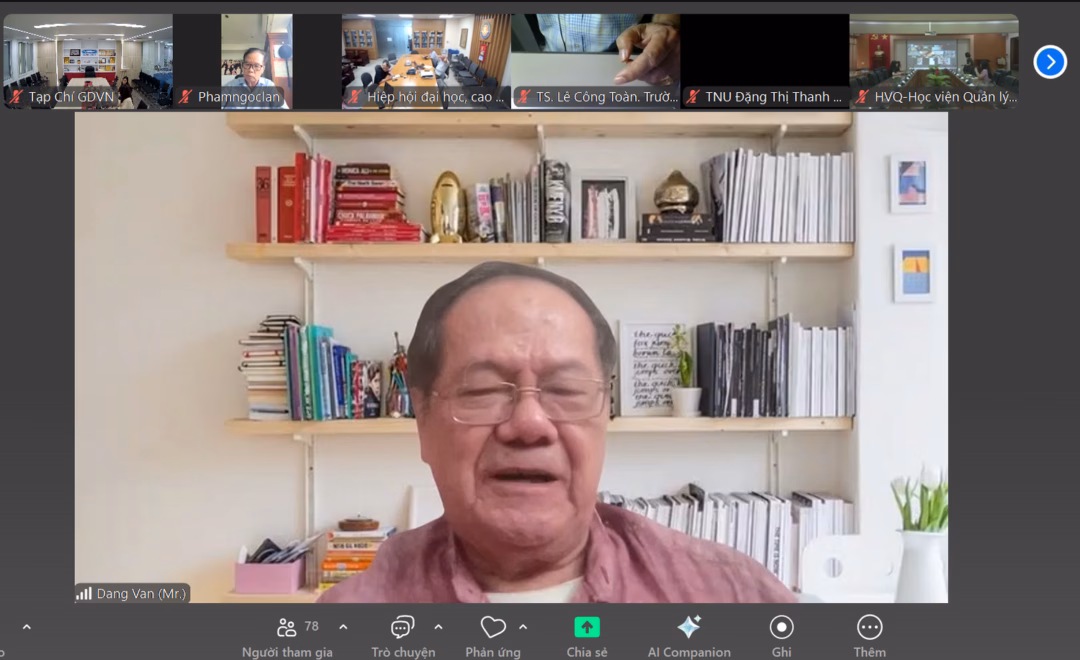 Giáo sư, Tiến sĩ khoa học Đặng Ứng Vận - nguyên Phó Chủ tịch Hội đồng Khoa học Văn phòng Chính phủ chia sẻ tại tọa đàm.