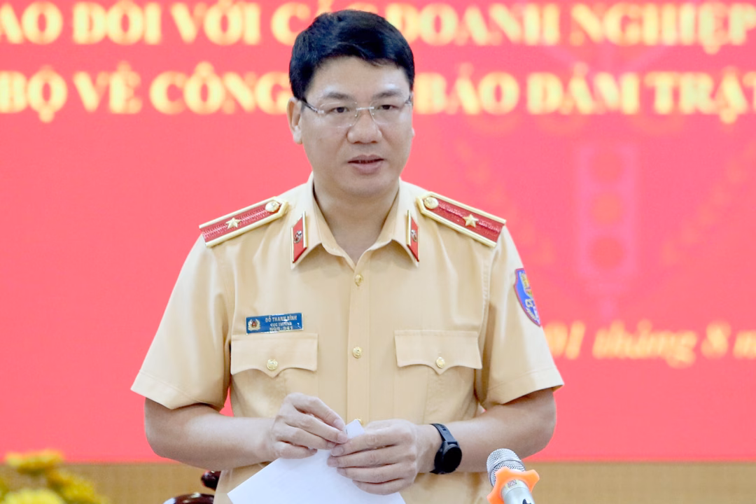Đề xuất cấm xe khách giường nằm chạy từ 2h30 đến 5h30 sáng預防 tai nạn giao thông Ông Vũ Đức Hoàng - Giám đốc Công ty TNHH vận tải Hoàng Long. Ảnh: Đình Hiếu