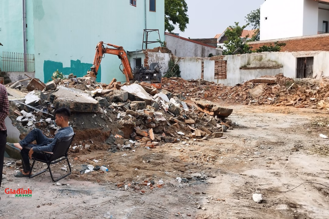 Khu đất của gia đình anh Đ.X.T. tại thôn Chúc Lý, xã Ngọc Hòa, huyện Chương Mỹ (cũ) nay là phường Chương Mỹ, TP Hà Nội.