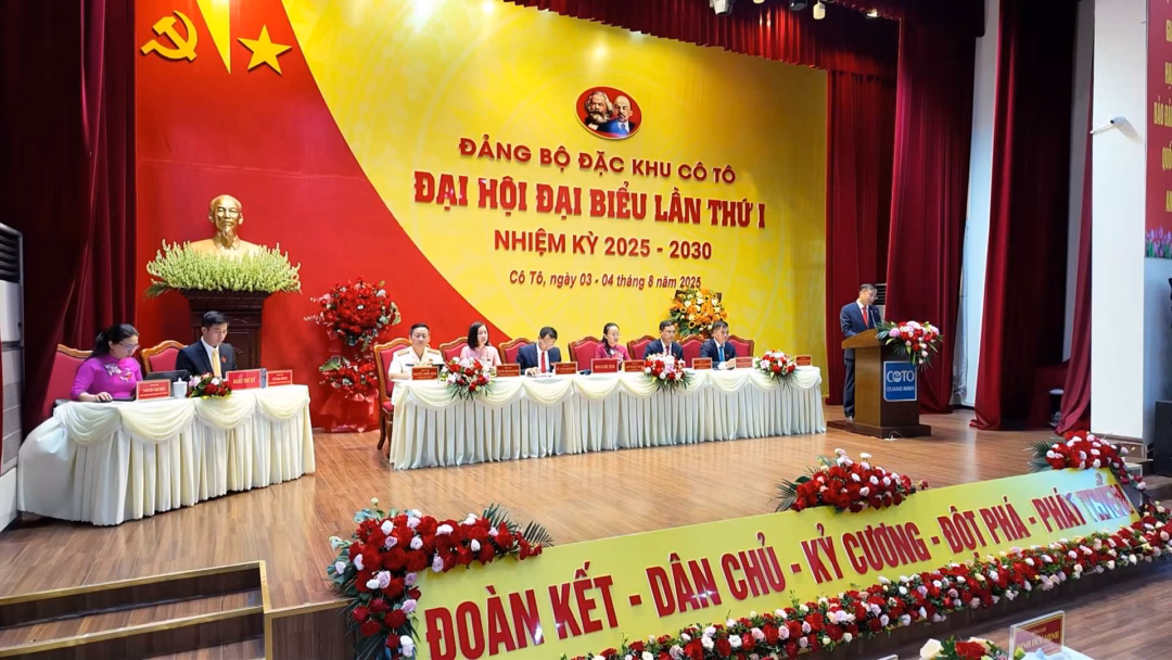 Ngày làm việc thứ nhất Đại hội đại biểu Đảng bộ đặc khu Cô Tô lần thứ I, nhiệm kỳ 2025 - 2030_Ảnh: quangninh.gov.vn