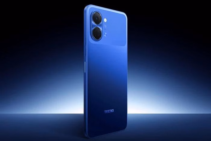 Ella AI &ndash; trợ l&yacute; giọng n&oacute;i của Tecno Spark Go 3