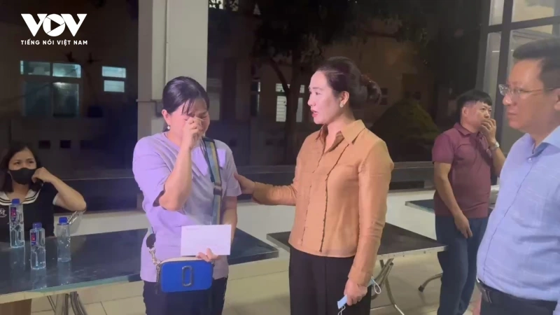 10 người được cứu trong vụ tàu đâm nhau ở Vịnh Hạ Long đang được điều trị ở Quảng Ninh