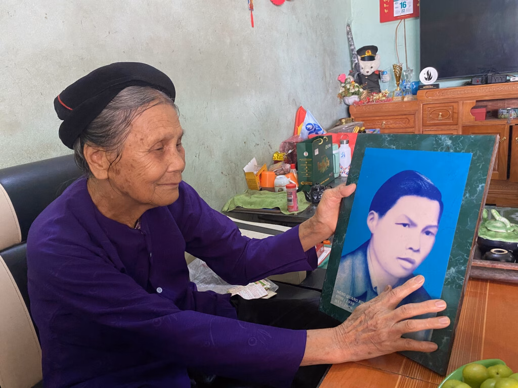Giấy báo tử của Liệt sĩ Nông Quang Khánh.