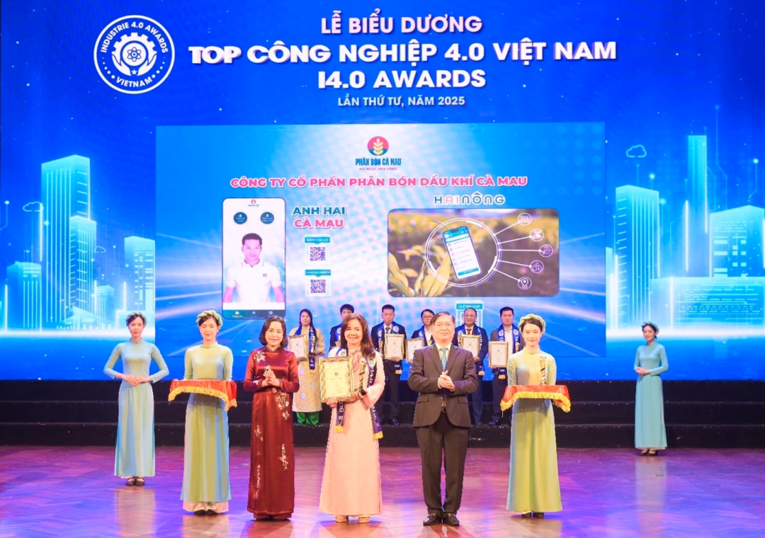 PVCFC tiên phong ứng dụng công nghệ Poli Phosphate vào sản xuất NPK, mang đến sản phẩm an toàn, hiệu quả và bền vững, được bà con nông dân tin dùng.