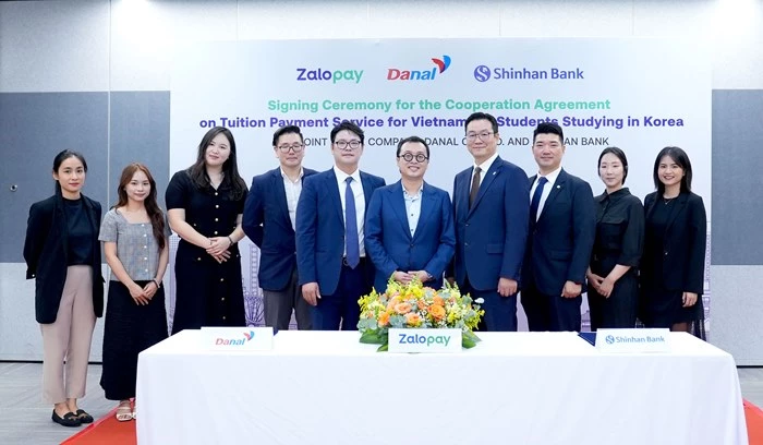 Lễ ký kết thỏa thuận giữa Zalopay, Danal và Shinhan Bank