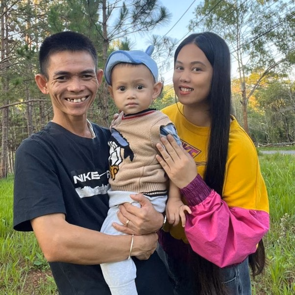 Sô Y Tiết và vợ