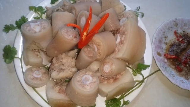 Đuôi lợn - Món ăn ngon và bổ dưỡng