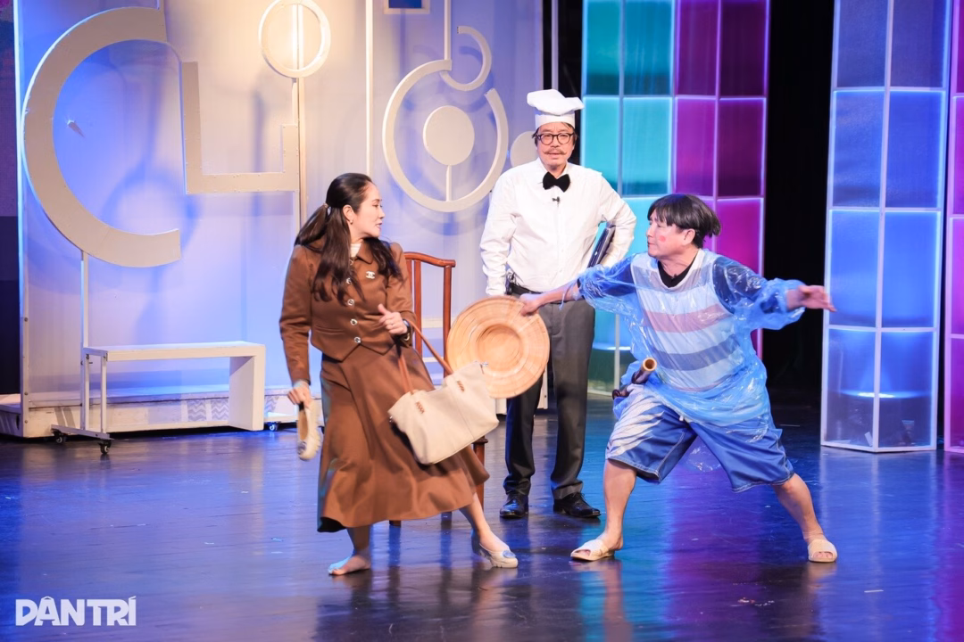 Hà Nội yêu cầu tạm dừng hoạt động du lịch do bão số 3 Sở Văn hóa và Thể thao Hà Nội yêu cầu bảo vệ di tích, danh thắng, tạm dừng hoạt động du lịch để ứng phó bão số 3 (Ảnh: Toàn Vũ).