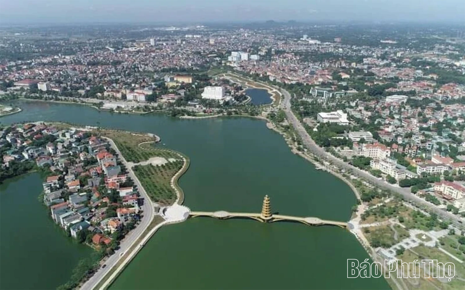Phú Thọ cần đột phá với quy hoạch tích hợp để phát triển bền vững Việc quy hoạch có chất lượng các phân khu trung tâm tạo diện mạo khang trang, hiện đại cho khu vực đô thị ở tỉnh Phú Thọ cũ.