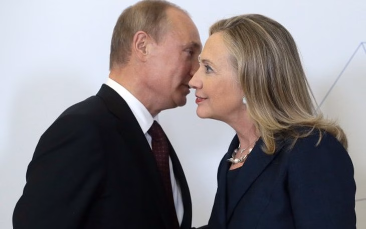 Tổng thống Putin: Phát triển ngành ô tô là điều kiện cho tự chủ kinh tế Nga Putin nói về mối đe dọa đối với chủ quyền của Nga - Ảnh 2.