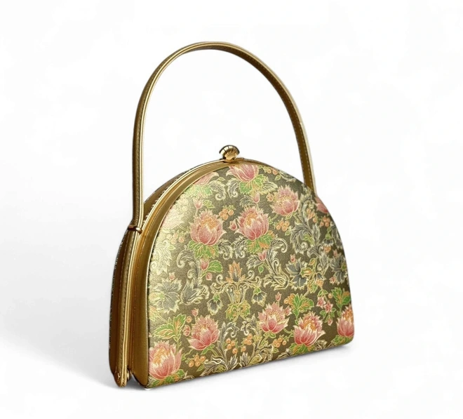 Túi xách vintage – Biểu tượng thẩm mỹ và phong cách bền vững Túi xách vintage giúp nàng trở thành phiên bản giới hạn của chính mình- Ảnh 2.