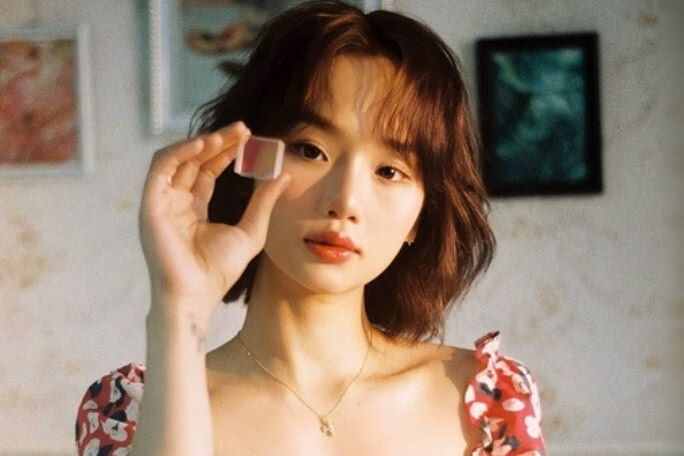 Vợ quốc dân sở hữu chiều cao khiêm tốn chưa tới 1m6: Được tung hô nhỏ nhưng có võ, bên cụ cây 200 tuổi cuộc sống sung sướng B. Miu Lê