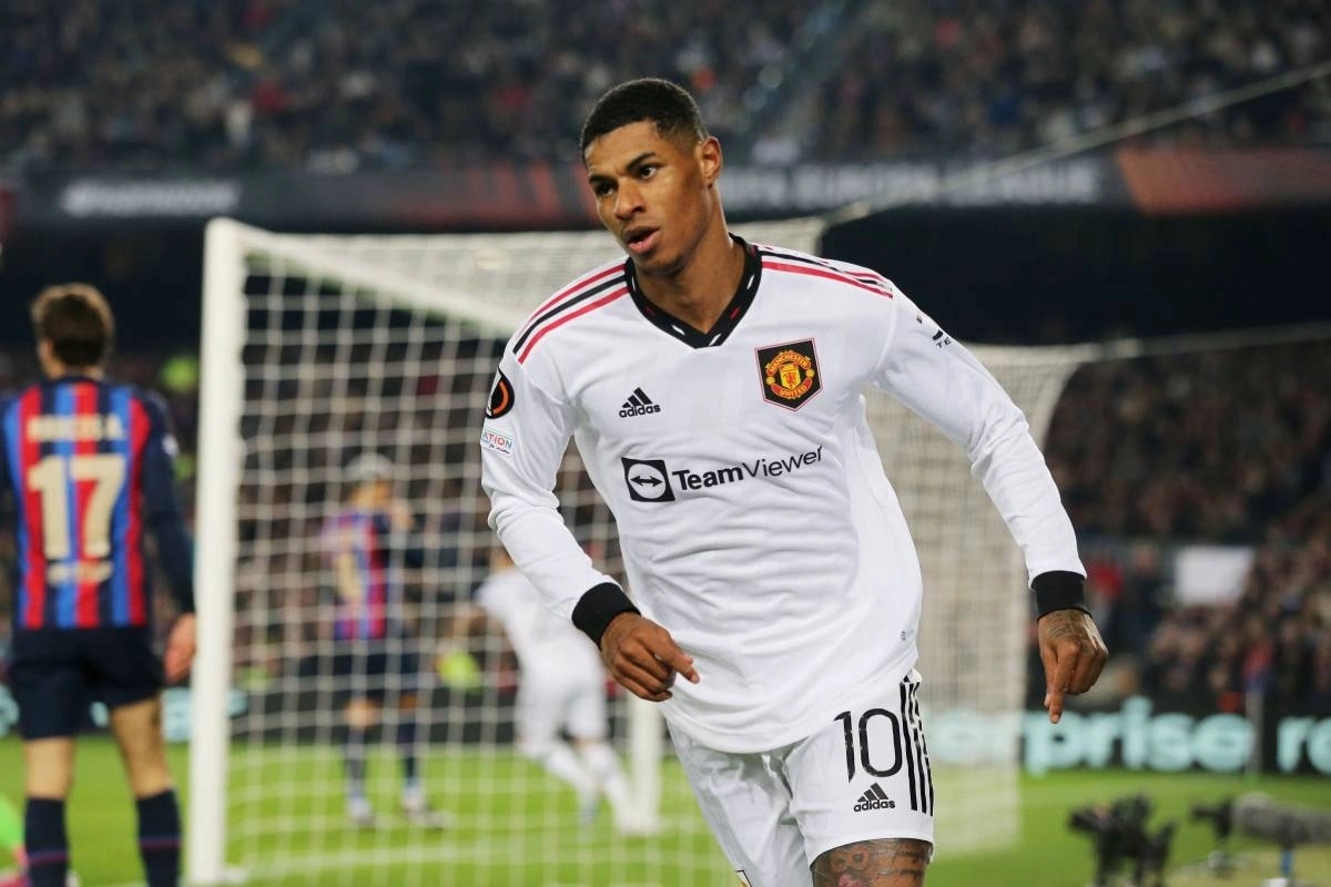 Barca nhắm mua sao trẻ Man Utd thay Lamine Yamal và Raphinha