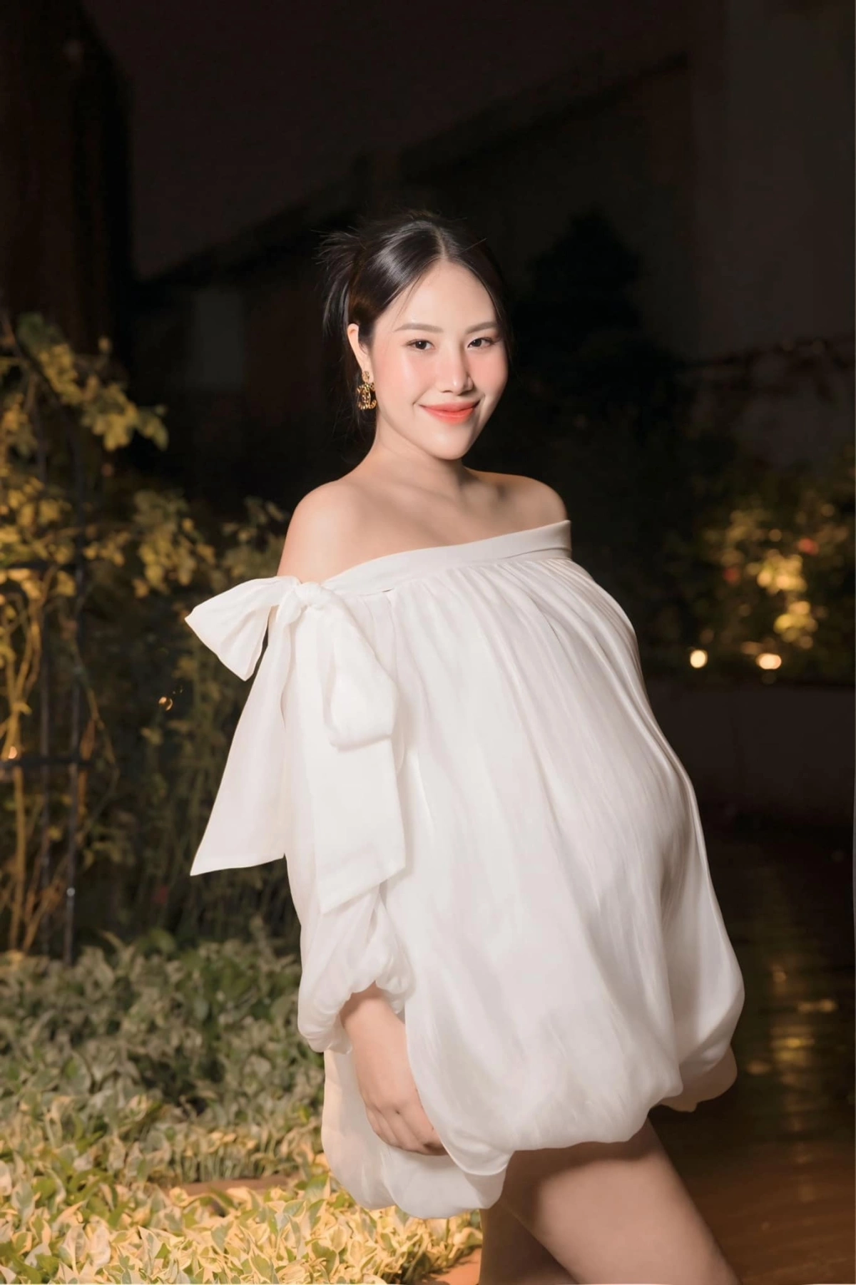 Tăng Khánh Chi bất ngờ xuất hiện với vóc dáng gợi cảm sau giảm 15kg
