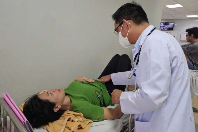 Bệnh nh&acirc;n điều trị tại Bệnh viện Đa khoa B&agrave; Rịa sau khi ăn b&aacute;nh m&igrave; Ngọc H&agrave;