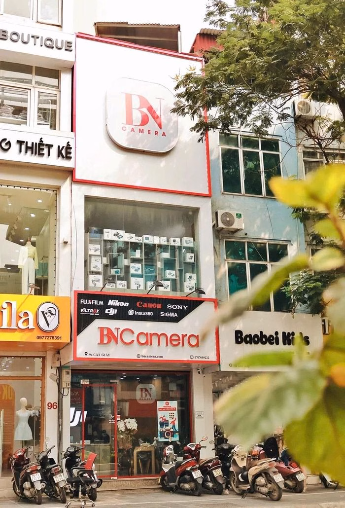Cửa h&agrave;ng BNCamera - địa chỉ uy t&iacute;n mua thiết bị nhiếp ảnh