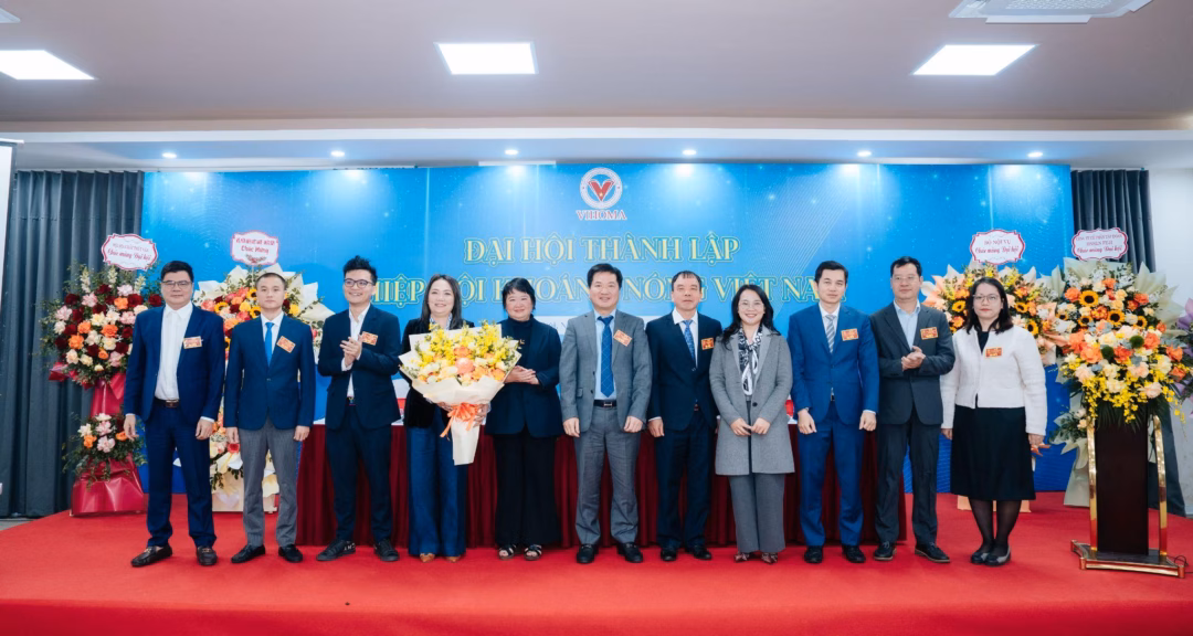 Ra mắt Ban Thường vụ, Ban L&atilde;nh đạo Hiệp hội nhiệm kỳ I