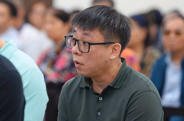 Nguyễn Ngọc Phương tại phiên tòa Nguyễn Ngọc Phương tại phiên tòa