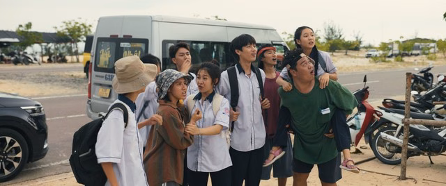 Nhóm nhạc của nhân vật Tâm TikToker Lê Tuấn Khang thu hút chú ý trong phim Lý Hải- Ảnh 5.