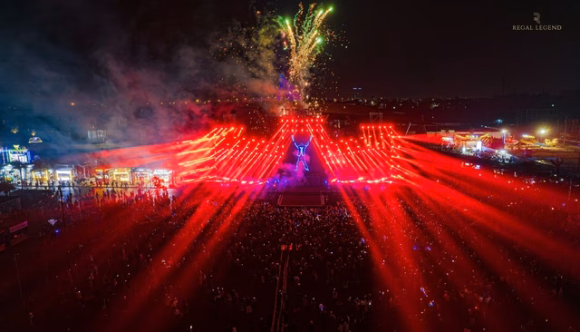 Legend Fest 2025 sân khấu biển hoành tráng Sân khấu Legend Fest 2025 hướng biển Bảo Ninh