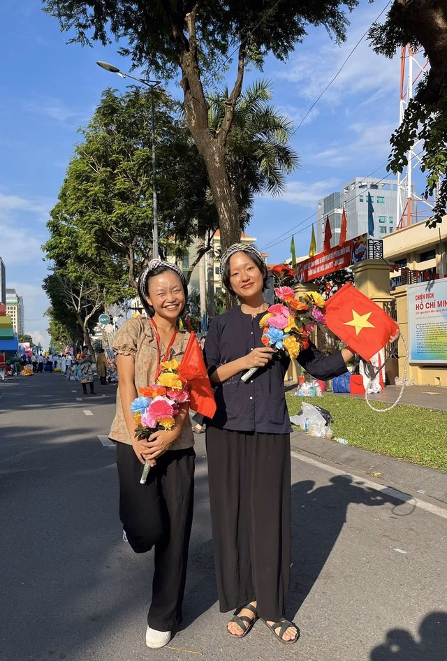 Thúy Ngân, Ninh Dương Lan Ngọc… rạng rỡ khoe ảnh tổng duyệt - Ảnh 11.