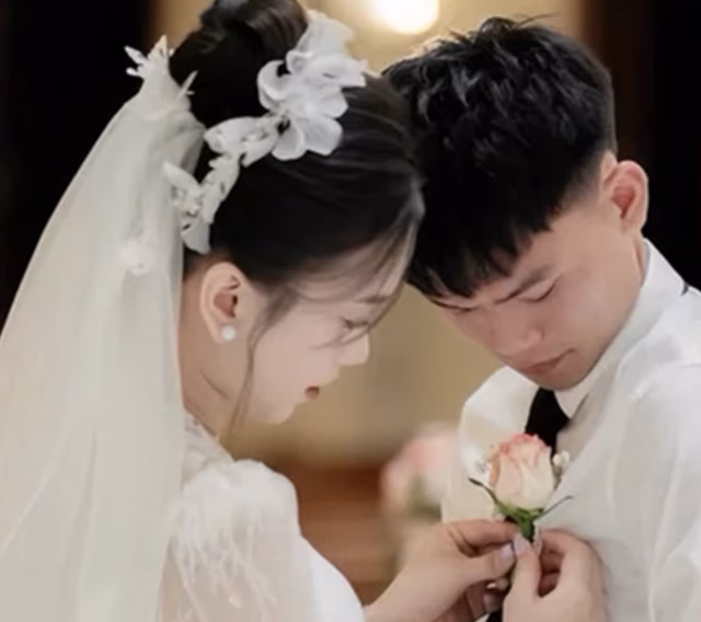 Ảnh đám cưới gây nhầm lẫn Hình ảnh đám cưới bị nhầm lẫn là của Hồ Văn Cường