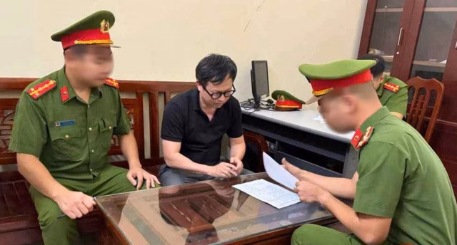 Trưởng Ban Kinh tế Môi trường, Tạp chí Môi trường và Đô thị Bùi Văn Toàn Trưởng Ban Kinh tế Môi trường, Tạp chí Môi trường và Đô thị Bùi Văn Toàn