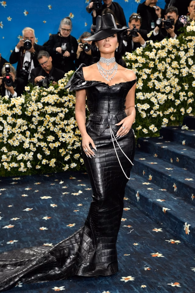 Kim Kardashian Kim Kardashian tại Met Gala 2025