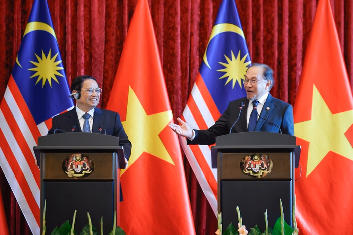 Thủ tướng Malaysia Anwar Ibrahim và Thủ tướng Phạm Minh Chính Thủ tướng Malaysia Anwar Ibrahim và Thủ tướng Phạm Minh Chính