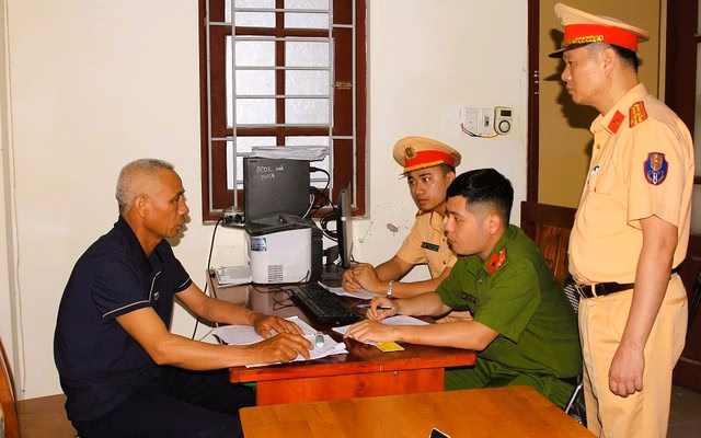 Hiện trường vụ tai nạn thương tâm Xe 3 gác tự chế gây tai nạn