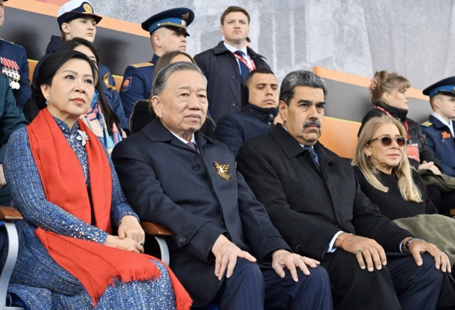 Tổng thống Nga Vladimir Putin tiếp Tổng Bí thư Tô Lâm Tổng thống Nga Vladimir Putin tiếp Tổng Bí thư Tô Lâm