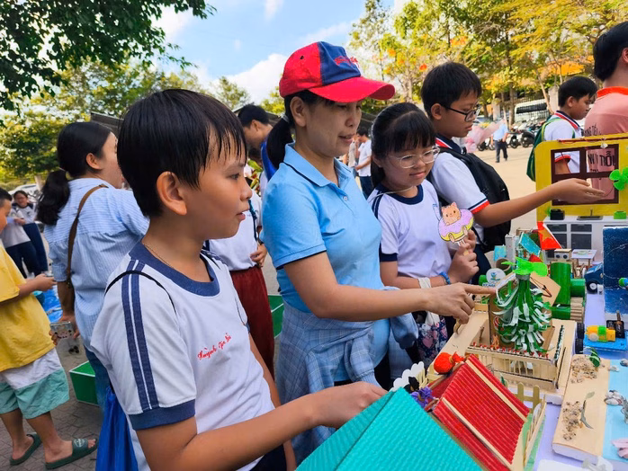 Học sinh TP Thủ Đức tham dự một ngày hội STEM