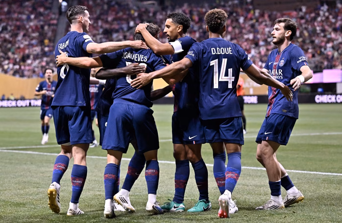 PSG vào tứ kết