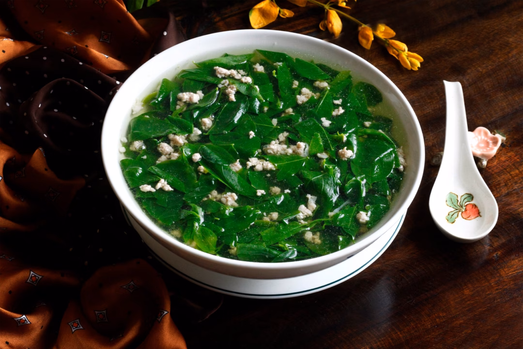 Canh rau ngót thịt băm Món canh rau ngót thịt băm ngon và dễ nấu