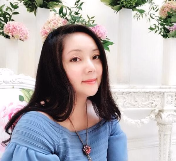 Trương Lợi ở tuổi 60 Trương Lợi giàu có và xinh đẹp