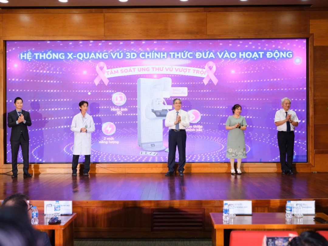Hệ thống X - quang vú 3D chính thức được đi vào hoạt động tại Bệnh viện ĐH Y Dược TP.HCM