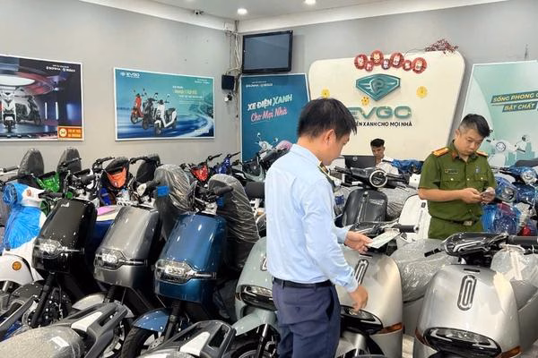 Cảnh báo đa cấp ‘hệ sinh thái GMT’ dối trá, Công an tìm kiếm nạn nhân lừa đảo Cảnh báo nguy cơ cháy nổ, thiệt hại kinh tế từ xe máy điện giả