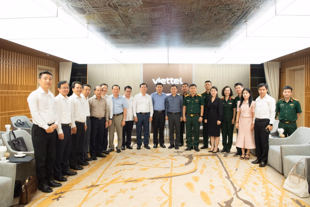 Lâm Đồng tiên phong chuyển đổi số toàn diện với Tập đoàn Viettel