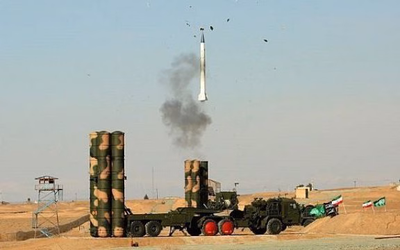 Nga dùng Iskander-M tấn công, phá huỷ pháo đài S-300PS Ukraine Pháo đài S-300 Ukraine sụp đổ dưới đòn tấn công Iskander-M- Ảnh 2.