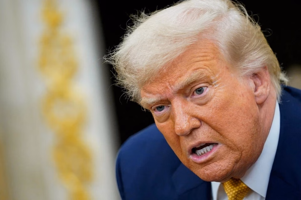 Sức khỏe Tổng thống Trump: mắc suy tĩnh mạch mạn tính nhưng không có dấu hiệu đáng lo ngại Lá thư từ bác sĩ của Tổng thống Donald Trump nêu chi tiết chẩn đoán mạch máu mới của ông. Ảnh: Politico