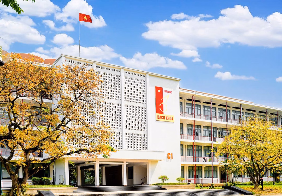 Dai hoc Bach khoa Ha Noi du bao diem chuan giam nhe hinh anh