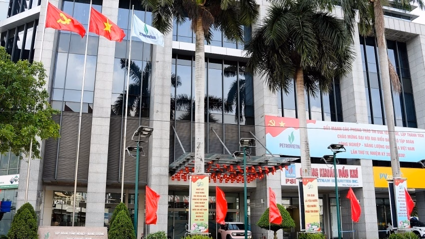 Nhà đầu tư tàu ra đề xuất tham gia dự án cảng trị giá 16 tỷ USD ở Long An Không khí từng bừng chào mừng Đại hội Đảng bộ Tập đoàn Công nghiệp - Năng lượng Quốc gia Việt Nam lần thứ IV, nhiệm kỳ 2025-2030