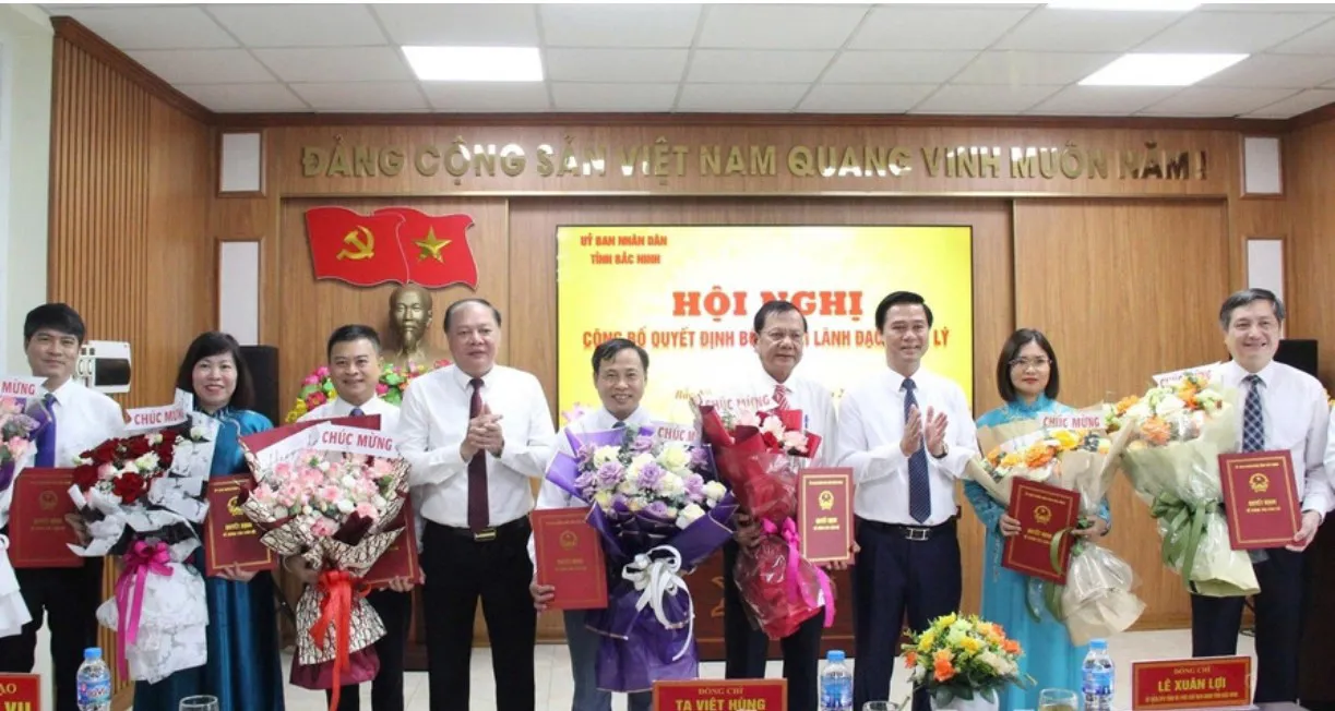 Ninh Bình có hơn 90% giáo viên đạt chuẩn, đứng thứ 3 toàn quốc kỳ thi tốt nghiệp THPT Bắc Ninh bổ nhiệm các Phó Giám đốc Sở Giáo dục và Đào tạo sau sáp nhập