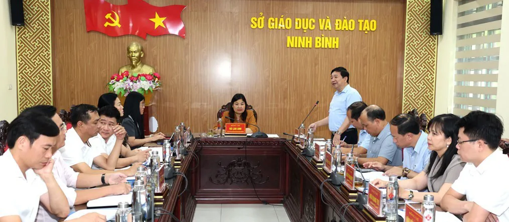 Ninh Bình có hơn 90% giáo viên đạt chuẩn, đứng thứ 3 toàn quốc kỳ thi tốt nghiệp THPT Hình ảnh 1
