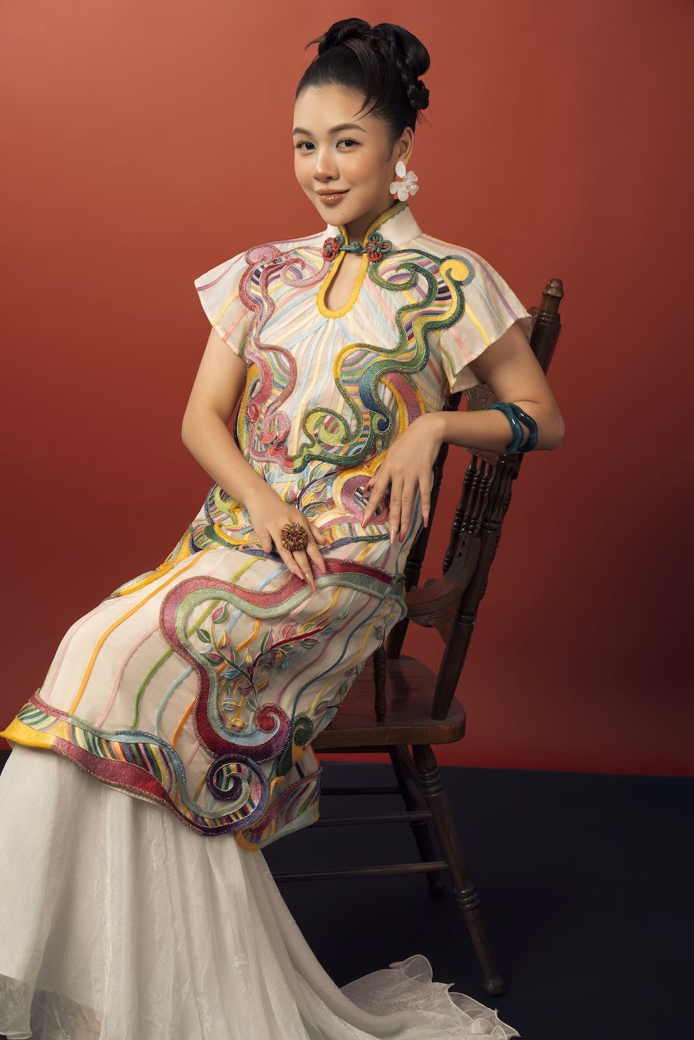 Vũ Thuỳ Linh – MV Trộm Vía Vũ Thuỳ Linh trong buổi chụp MV Trộm Vía