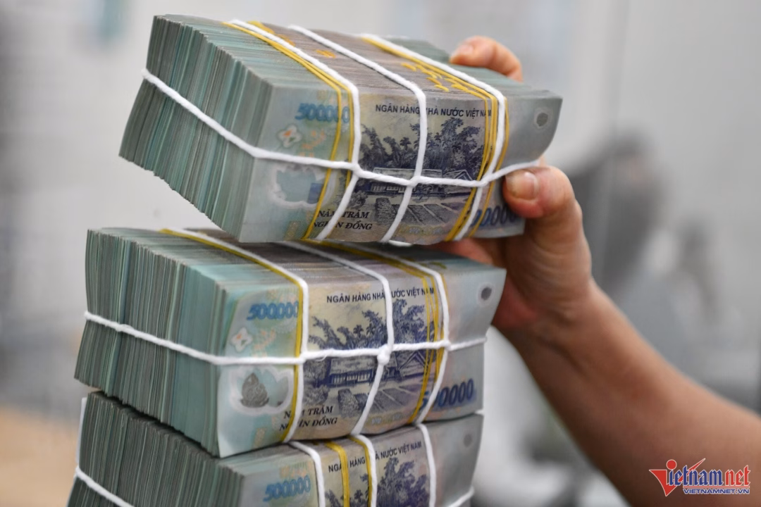 Nhiều ngân hàng gặp vấn đề với nợ xấu và đầu tư không hiệu quả